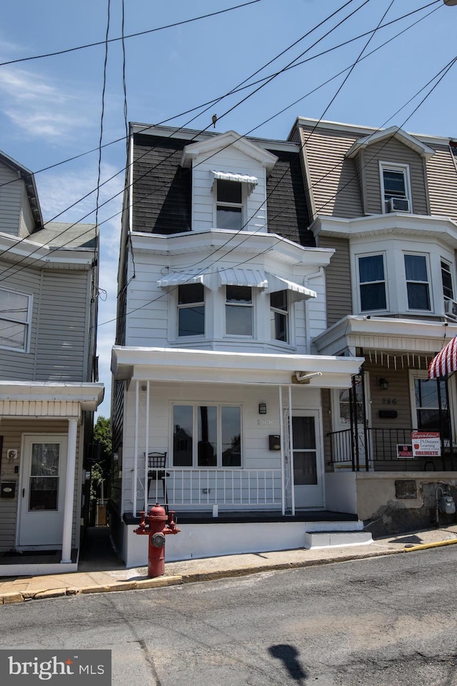 multi unit property with a porch