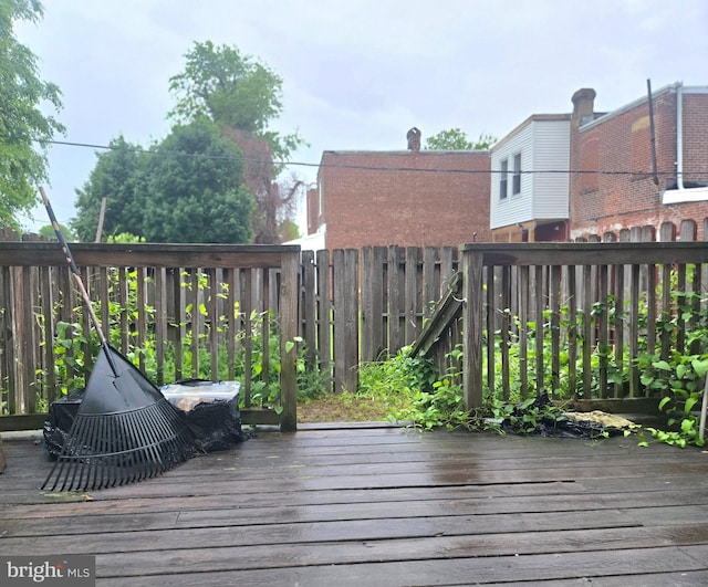 1117 B St, Wilmington, DE 19801 - deck with fence