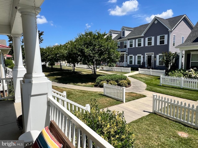 exterior space featuring a lawn