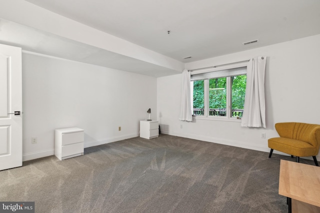 unfurnished room with carpet