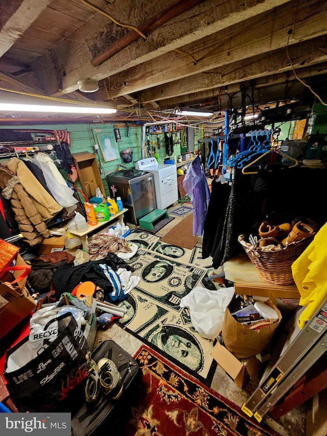 interior space with washing machine and clothes dryer