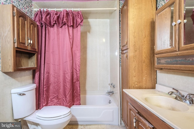 full bathroom with vanity, toilet, decorative backsplash, and shower / tub combo with curtain