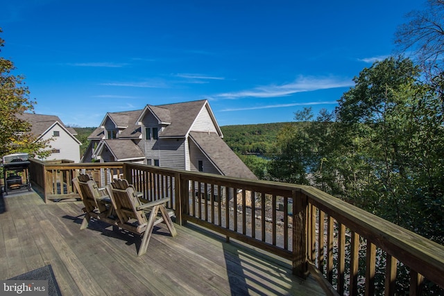 deck with grilling area