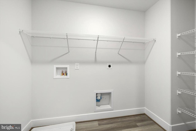 clothes washing area with washer hookup, hookup for an electric dryer, and hardwood / wood-style floors