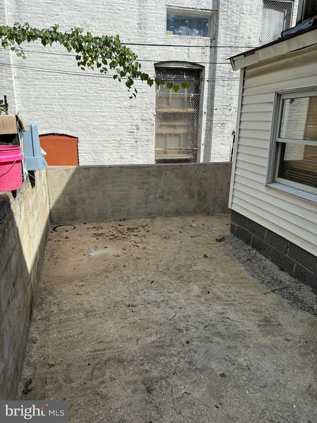 1717 W 4th St, Wilmington, DE 19805 - view of yard
