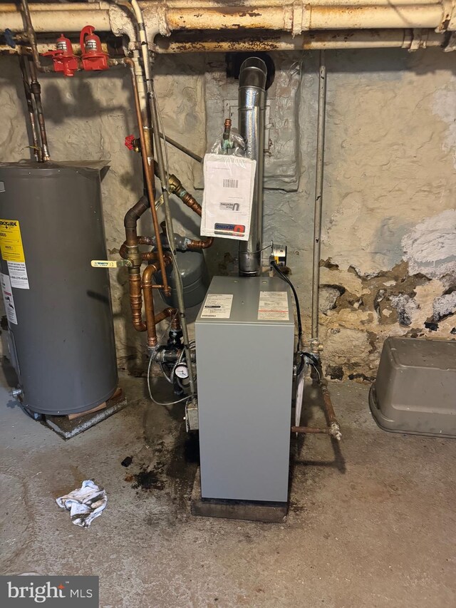 1717 W 4th St, Wilmington, DE 19805 - utilities with water heater
