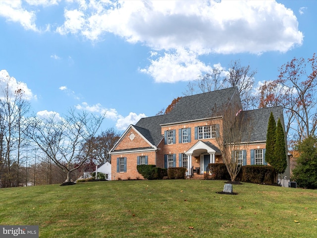 colonial house with a front yard