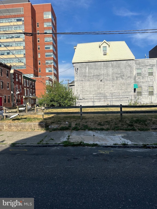 1426 W Tioga St, Philadelphia PA, 19140 land for sale