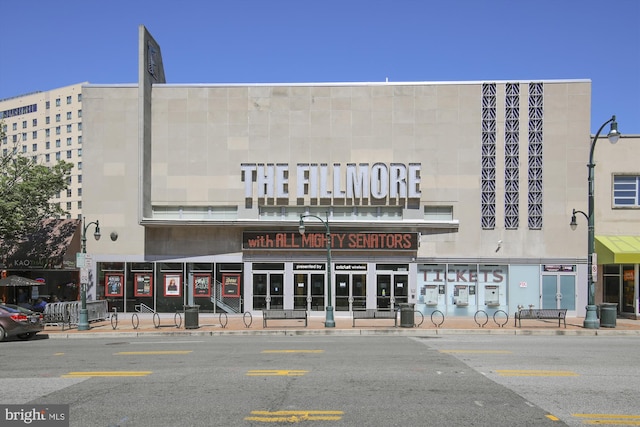 view of building exterior