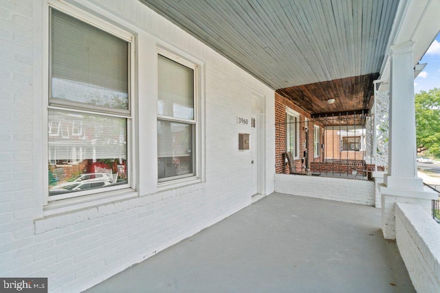 view of patio featuring covered porch