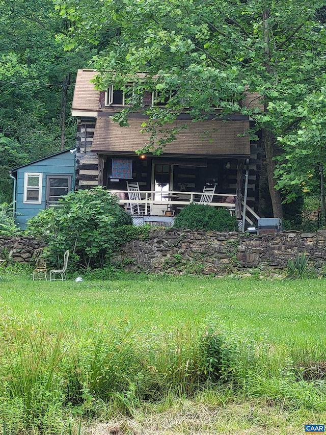 view of front of home with covered porch