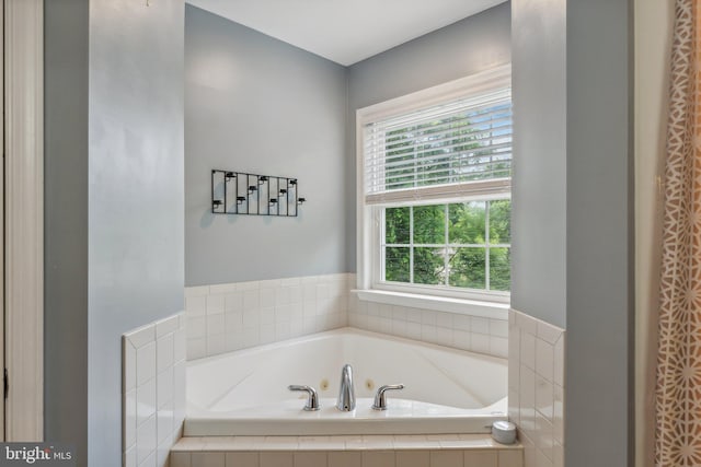 bathroom featuring a whirlpool tub