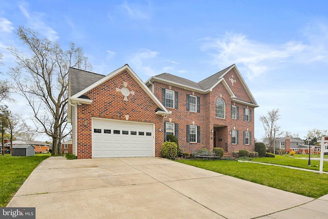 view of front of home featuring a front yard