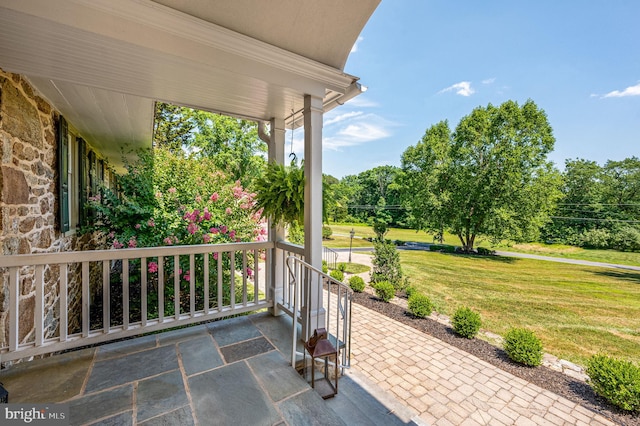 view of patio featuring covered porch