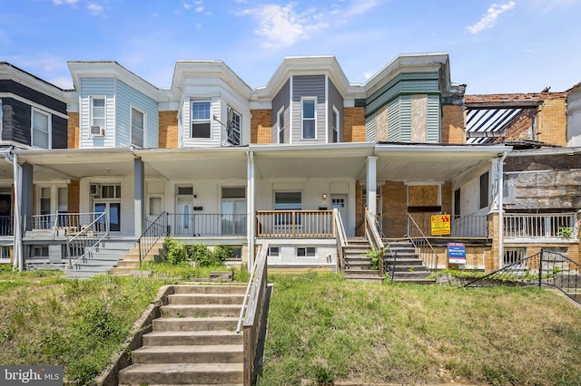 view of front of house featuring a porch