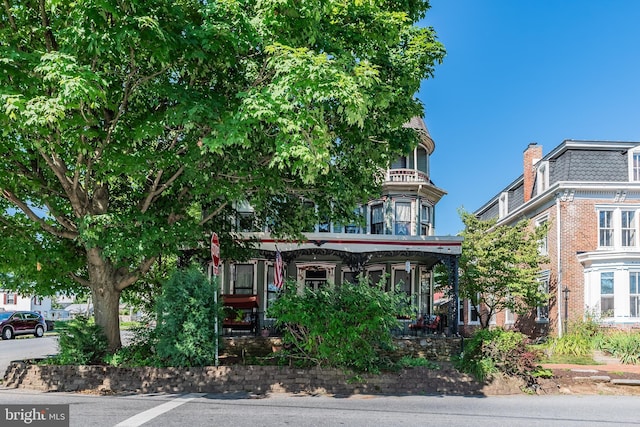 view of front of house