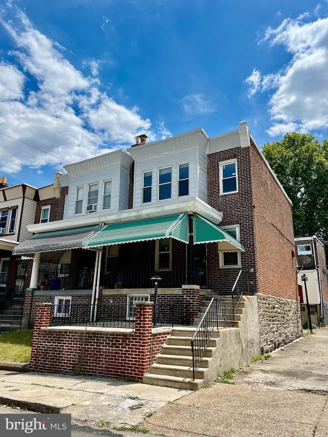 view of townhome / multi-family property