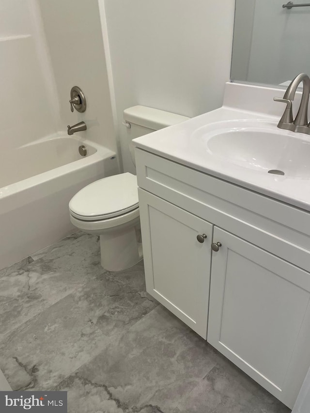 full bathroom with shower / bathtub combination, vanity, and toilet