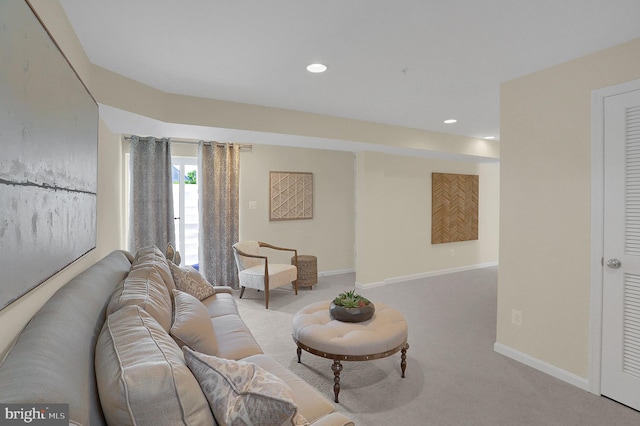 living room featuring carpet floors