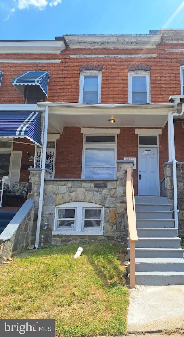 view of townhome / multi-family property