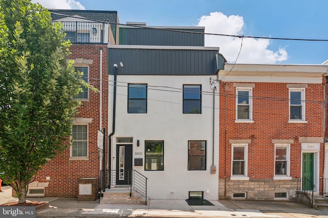 view of townhome / multi-family property