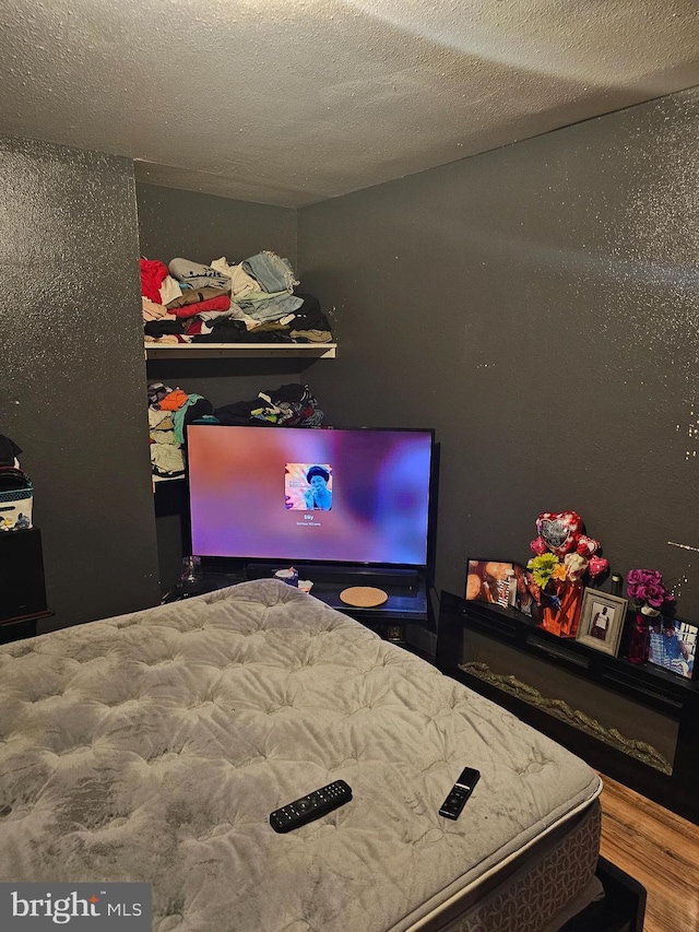 bedroom with a textured ceiling