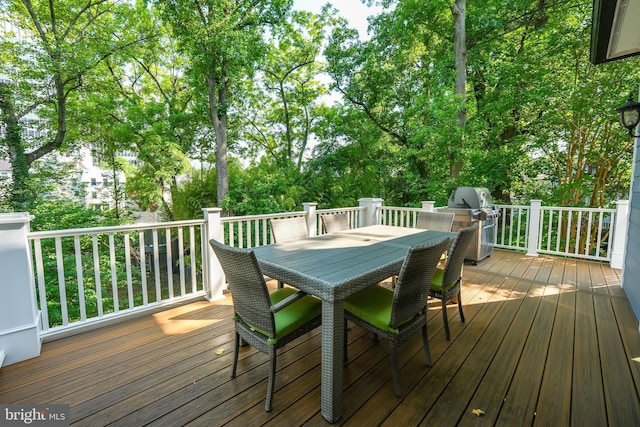 deck with grilling area