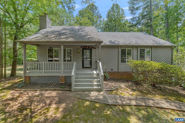 view of front facade with covered porch