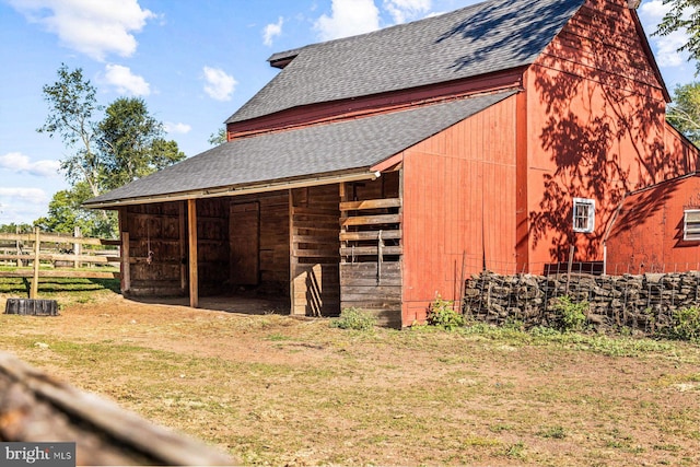 view of outbuilding