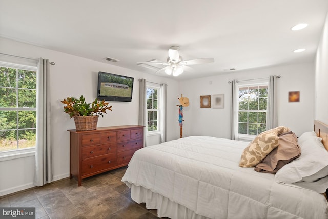 bedroom featuring ceiling fan