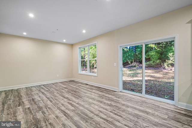 empty room featuring light hardwood / wood-style flooring