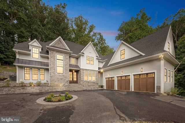 view of front facade featuring a garage