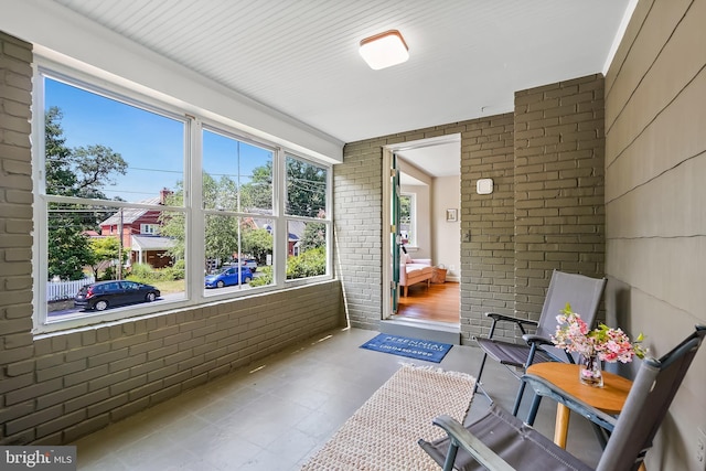 view of sunroom / solarium