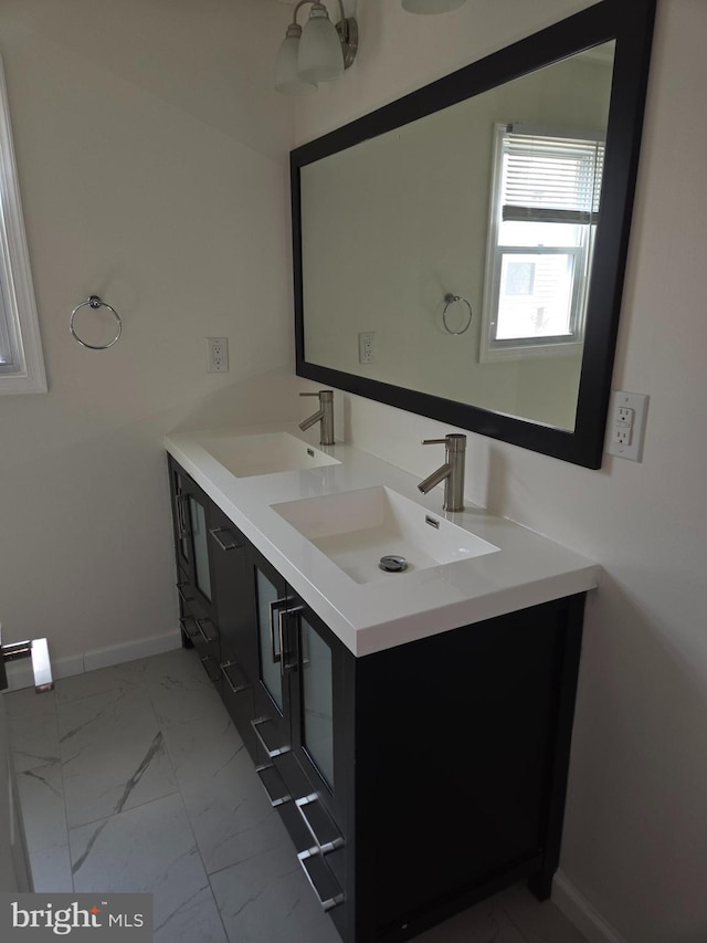 bathroom with vanity