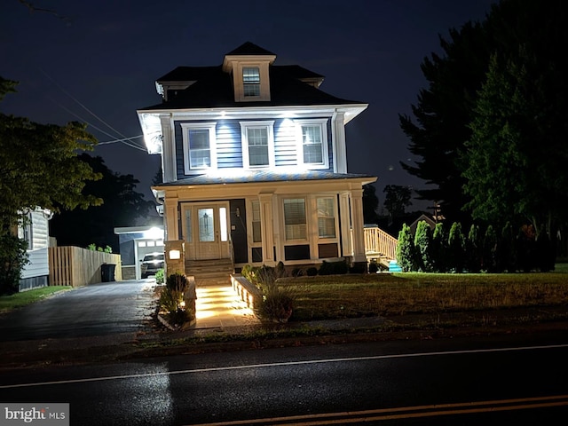 view of front of house featuring a porch