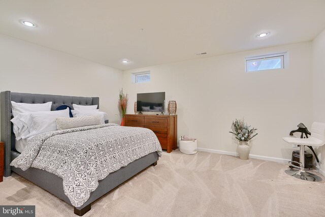 bedroom featuring carpet floors