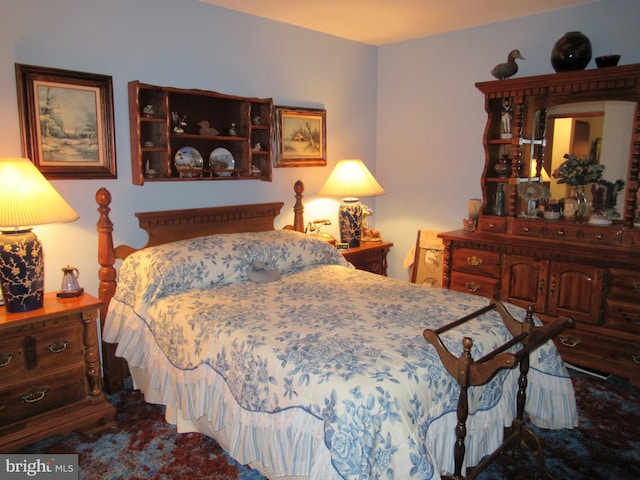 view of carpeted bedroom