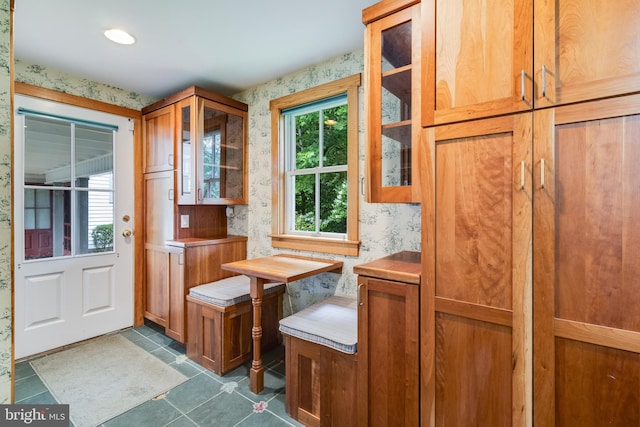 mudroom featuring a wealth of natural light