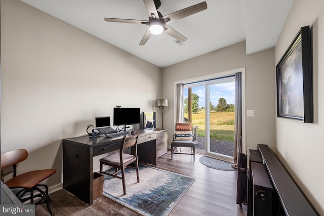 office area with wood-type flooring and ceiling fan