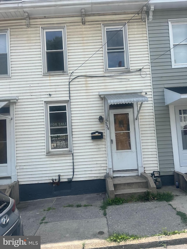 view of townhome / multi-family property