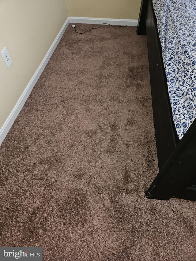 1184 Bannister Cir, Waldorf, MD 20602 - detailed view of carpet and baseboards