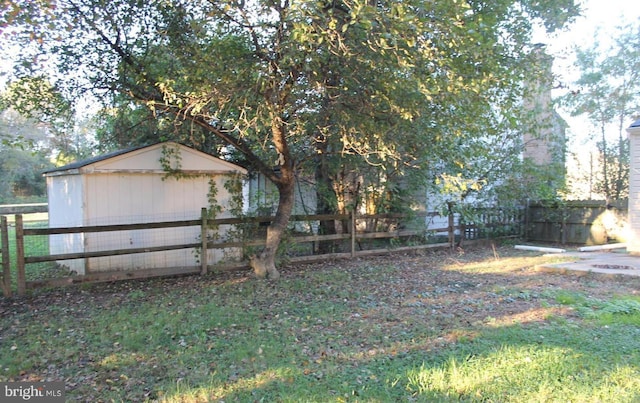 1184 Bannister Cir, Waldorf, MD 20602 - view of fenced backyard