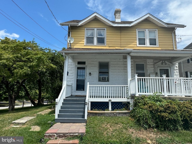 view of front of home featuring a porch