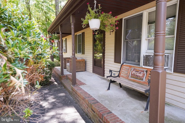 view of patio featuring covered porch