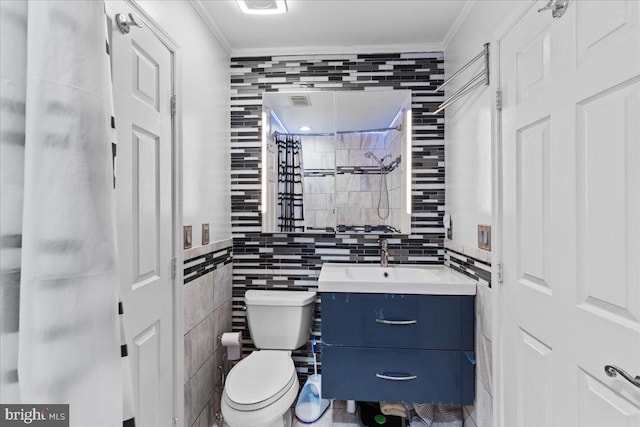 bathroom with vanity, toilet, curtained shower, and crown molding