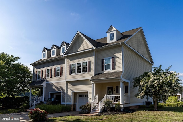 view of front facade featuring a garage