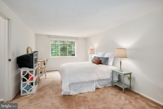 10712 Freds Oak Ct, Burke, VA 22015 - bedroom with carpet flooring and baseboards