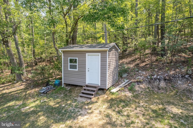 view of outbuilding