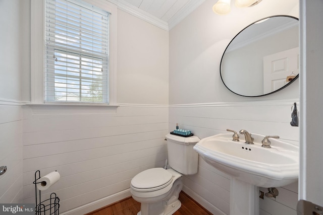 345 Austin Dr, Oxford, PA 19363 - bathroom with crown molding, toilet, a wainscoted wall, a sink, and wood finished floors