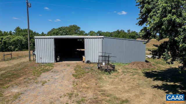 view of outdoor structure